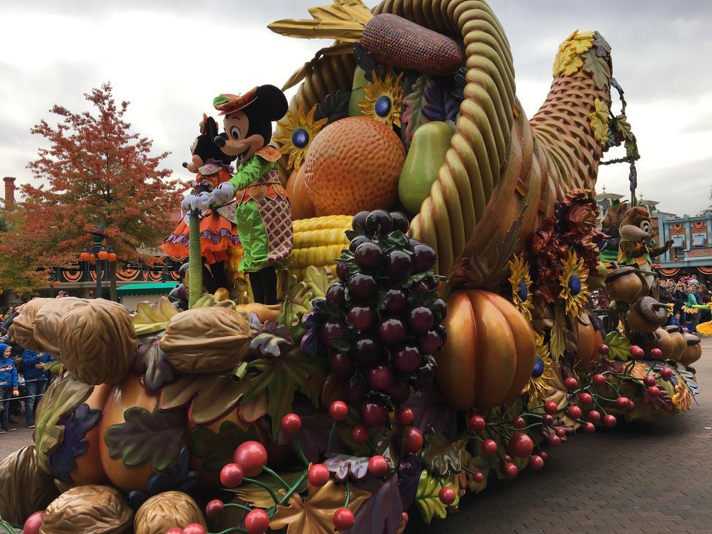 F&B'S Home Disneyland Paris Serris Exterior foto
