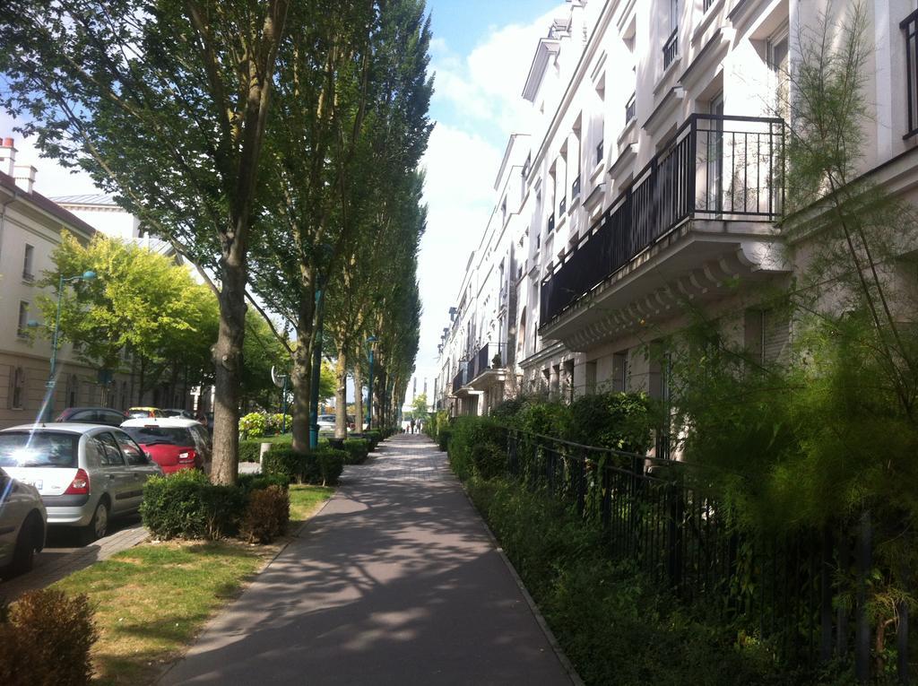 F&B'S Home Disneyland Paris Serris Exterior foto