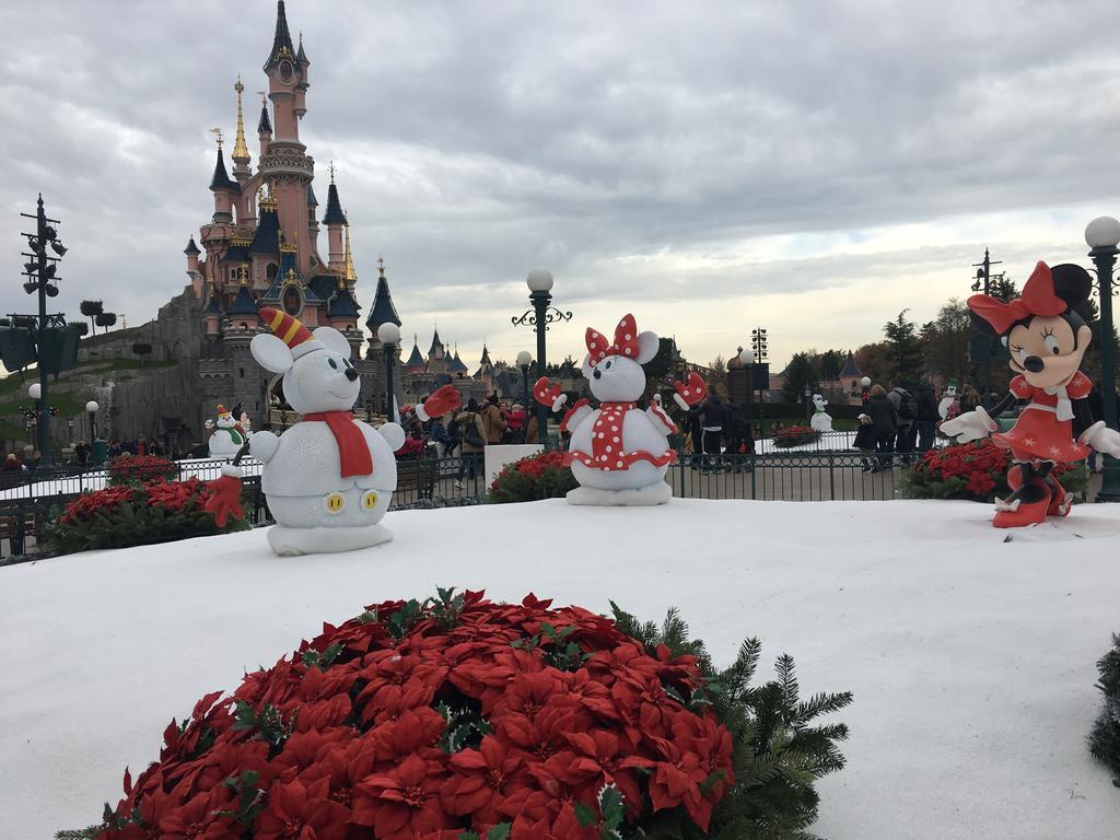 F&B'S Home Disneyland Paris Serris Exterior foto